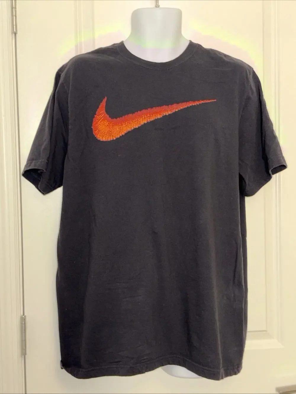 men nike t shirt xl